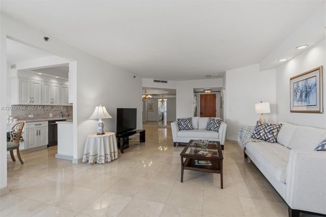 20191 E Country Club Drive 803, Aventura, FL 33180