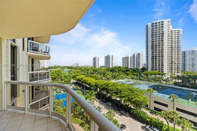 20191 E Country Club Drive 803, Aventura, FL 33180