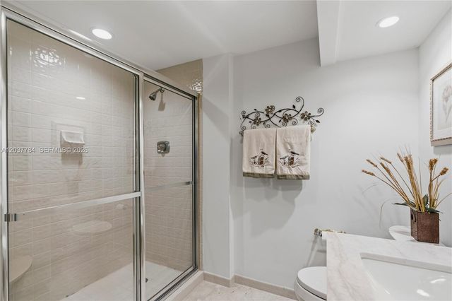 20191 E Country Club Drive 803, Aventura, FL 33180
