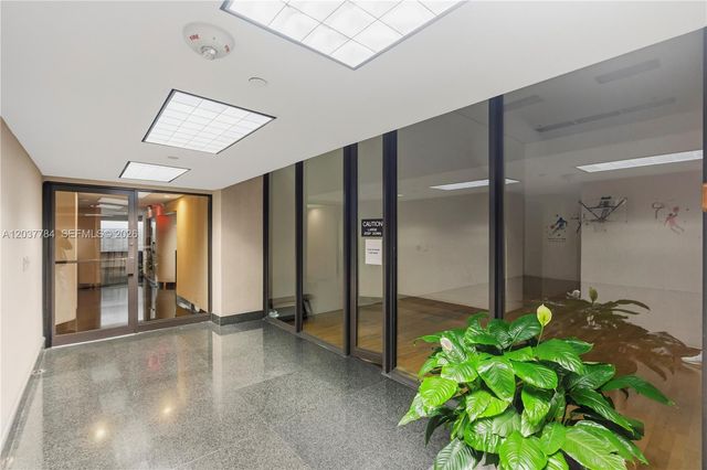 20191 E Country Club Drive 803, Aventura, FL 33180