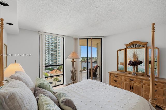 20191 E Country Club Drive 803, Aventura, FL 33180