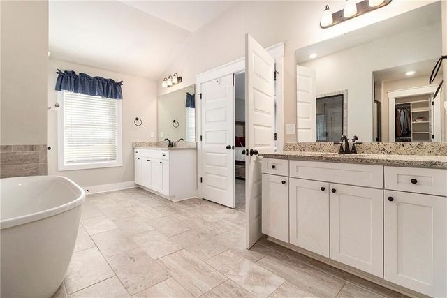 242 Township Drive, Senoia, GA 30276