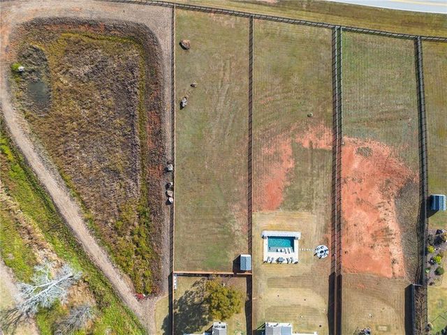242 Township Drive, Senoia, GA 30276