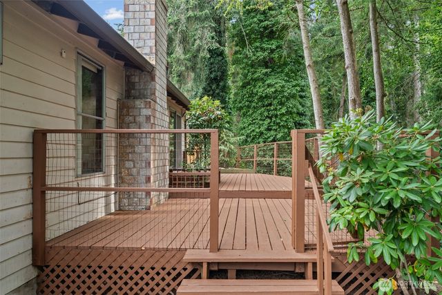 32715 30th Avenue SW, Federal Way, WA 98023