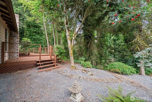 32715 30th Avenue SW, Federal Way, WA 98023