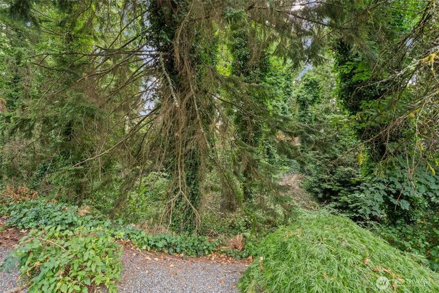 32715 30th Avenue SW, Federal Way, WA 98023