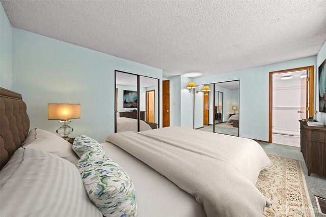 32715 30th Avenue SW, Federal Way, WA 98023