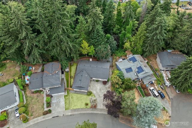 32715 30th Avenue SW, Federal Way, WA 98023