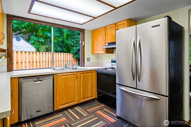 32715 30th Avenue SW, Federal Way, WA 98023