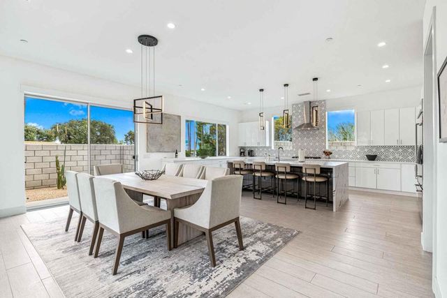 72985 Somera Road, Palm Desert, CA 92260