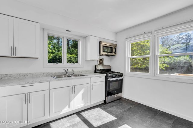 1324 Sixth Avenue, Toms River, NJ 08757
