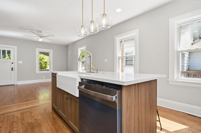 6905 Palmetto Street, Cincinnati, OH 45227