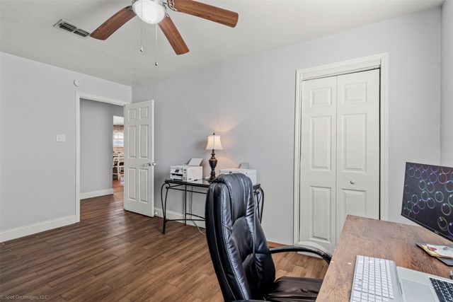 868 Briggs Boulevard, East Tawakoni, TX 75472