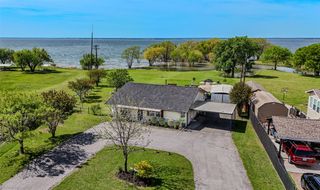 868 Briggs Boulevard, East Tawakoni, TX 75472