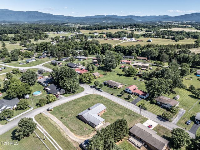 970 Sioux Trail, Greeneville, TN 37743