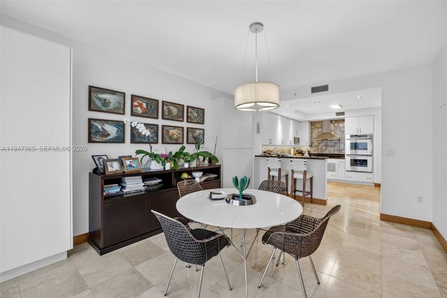 3201 NE 183rd St 906, Aventura, FL 33160