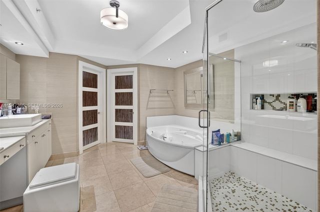 3201 NE 183rd St 906, Aventura, FL 33160