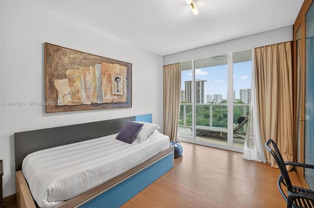 3201 NE 183rd St 906, Aventura, FL 33160