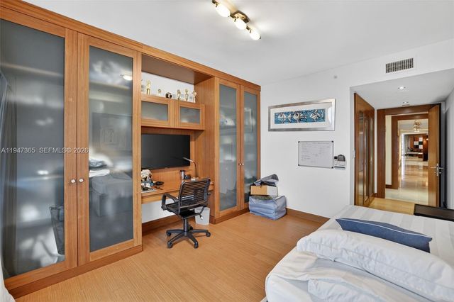 3201 NE 183rd St 906, Aventura, FL 33160