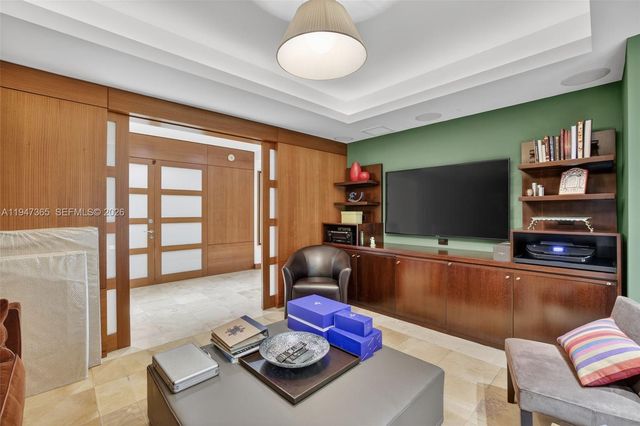 3201 NE 183rd St 906, Aventura, FL 33160