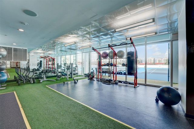 3201 NE 183rd St 906, Aventura, FL 33160