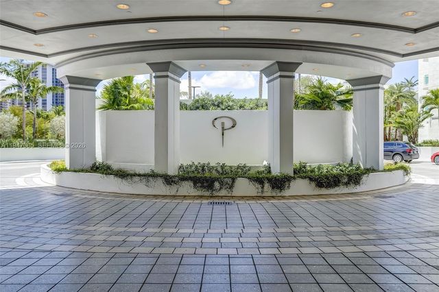 3201 NE 183rd St 906, Aventura, FL 33160