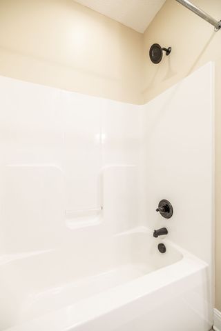 525 Bridle Path Ln, Hartsville, TN 37074