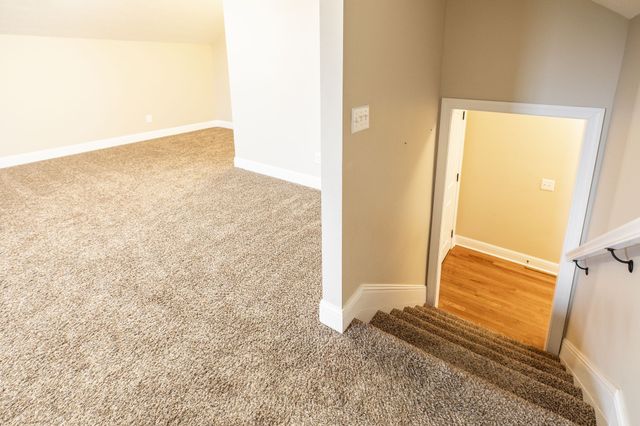 525 Bridle Path Ln, Hartsville, TN 37074