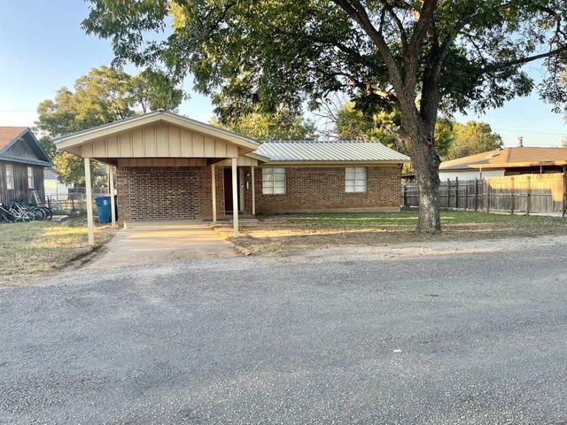 1310 W 12th Street, Cisco, TX 76437