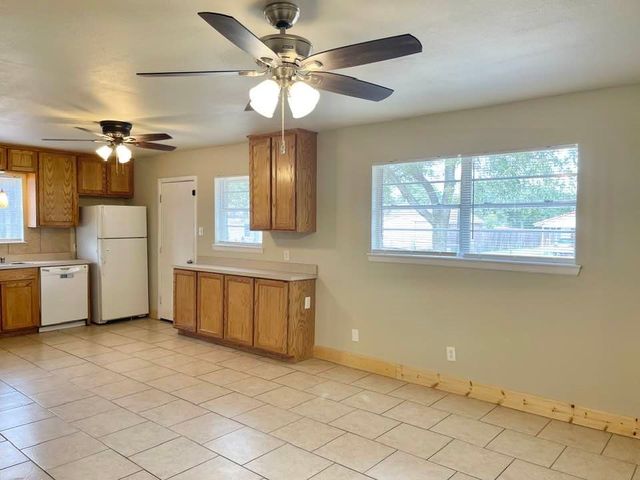 1310 W 12th Street, Cisco, TX 76437