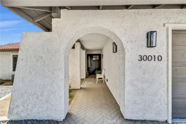 30010 Gulf Stream, Canyon Lake, CA 92587