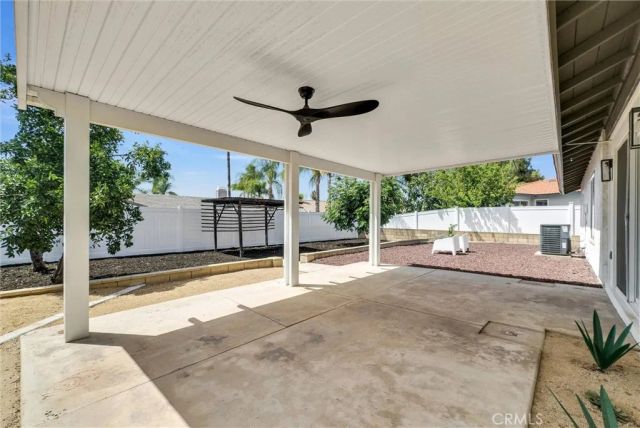 30010 Gulf Stream, Canyon Lake, CA 92587