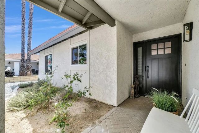 30010 Gulf Stream, Canyon Lake, CA 92587