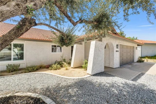 30010 Gulf Stream, Canyon Lake, CA 92587