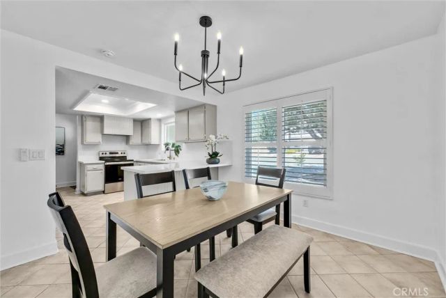 30010 Gulf Stream, Canyon Lake, CA 92587