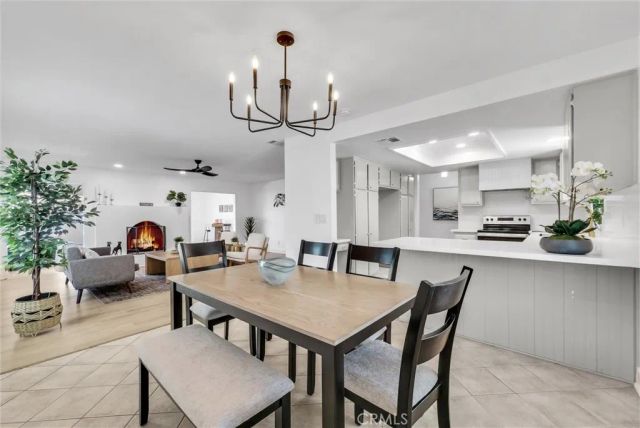 30010 Gulf Stream, Canyon Lake, CA 92587