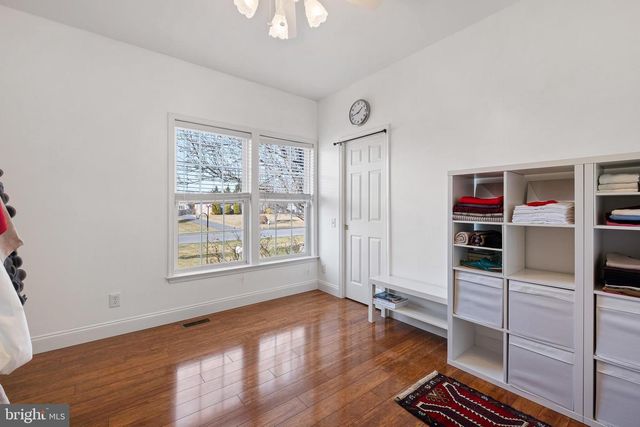 9 HEMPSTEAD DR, Newark, DE 19702