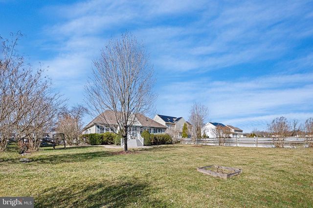 9 HEMPSTEAD DR, Newark, DE 19702