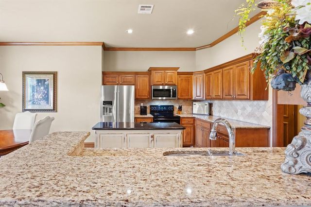 8501 NW 114th Street, Oklahoma City, OK 73162