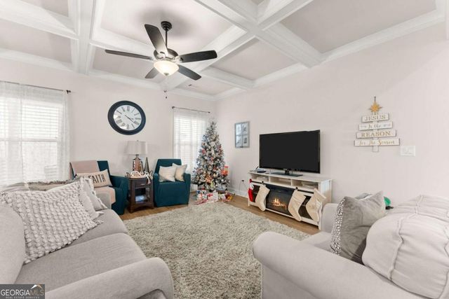 185 Auburn Crossing Drive, Auburn, GA 30011