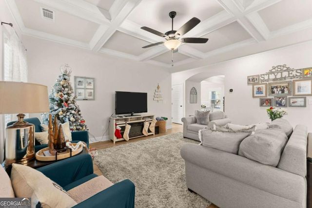 185 Auburn Crossing Drive, Auburn, GA 30011