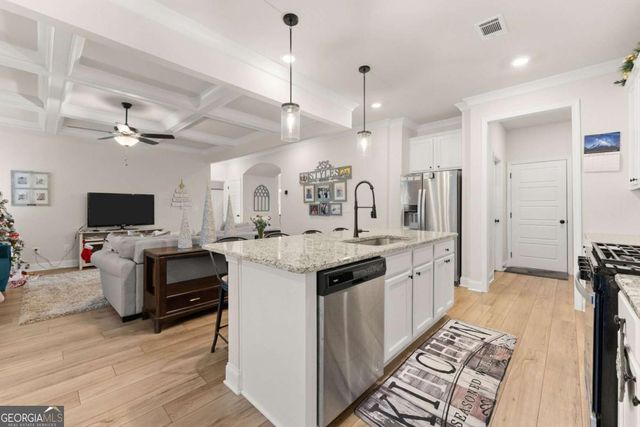 185 Auburn Crossing Drive, Auburn, GA 30011