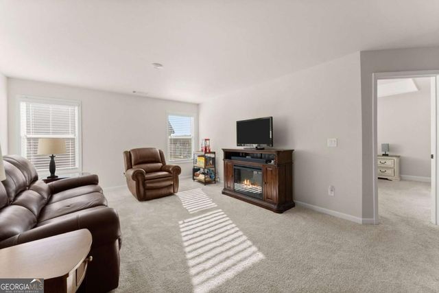 185 Auburn Crossing Drive, Auburn, GA 30011