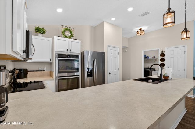 13436 AVERY PARK Lane, Jacksonville, FL 32218