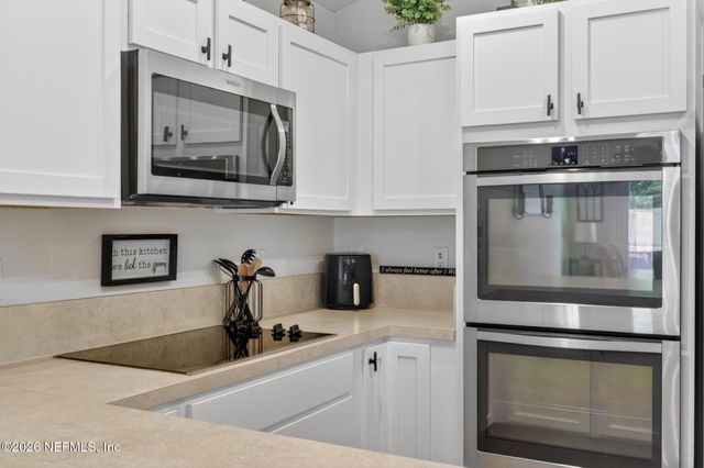 13436 AVERY PARK Lane, Jacksonville, FL 32218