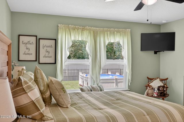 13436 AVERY PARK Lane, Jacksonville, FL 32218
