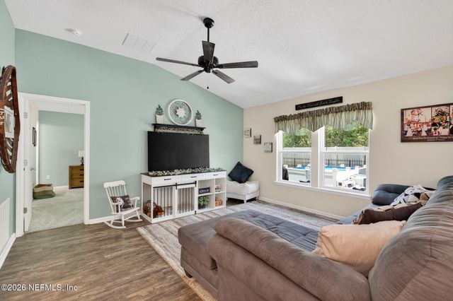 13436 AVERY PARK Lane, Jacksonville, FL 32218
