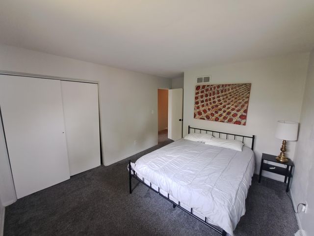 7019 Ash Place, Gary, IN 46403