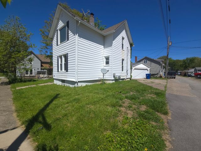 1306 17th Street, Moline, IL 61265