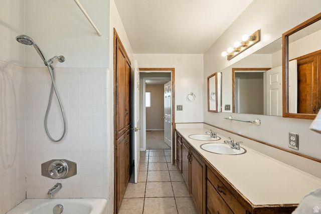 1079 E HILLCREST DR, Springville, UT 84663